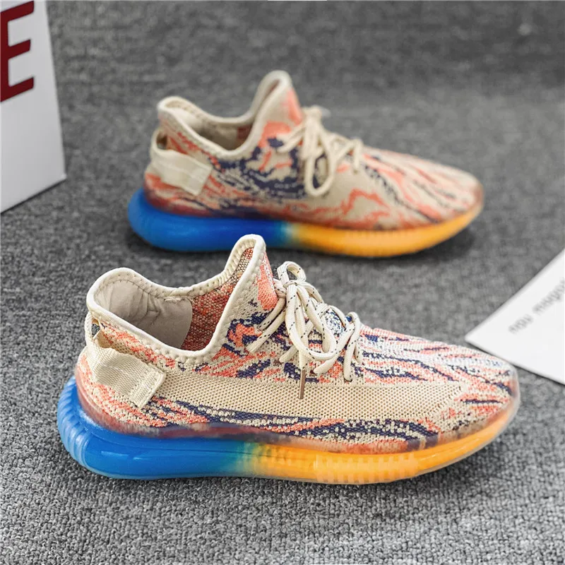 Popular classic fashion black men dad shoes Reflective running sports sneakers original yeezy ,blue yeezy forsports and leisure