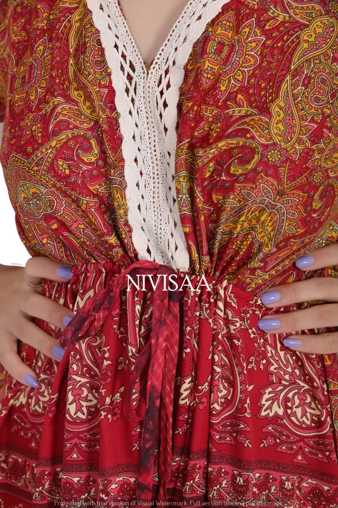 Красивое красное расклешенное летнее платье с длинными рукавами в Европейском стиле Пляжное для девочек и женщин по оптовой цене