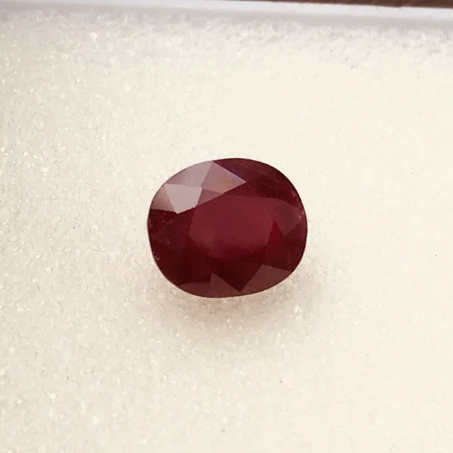 4 carat Natural ruby Pigeons Blood