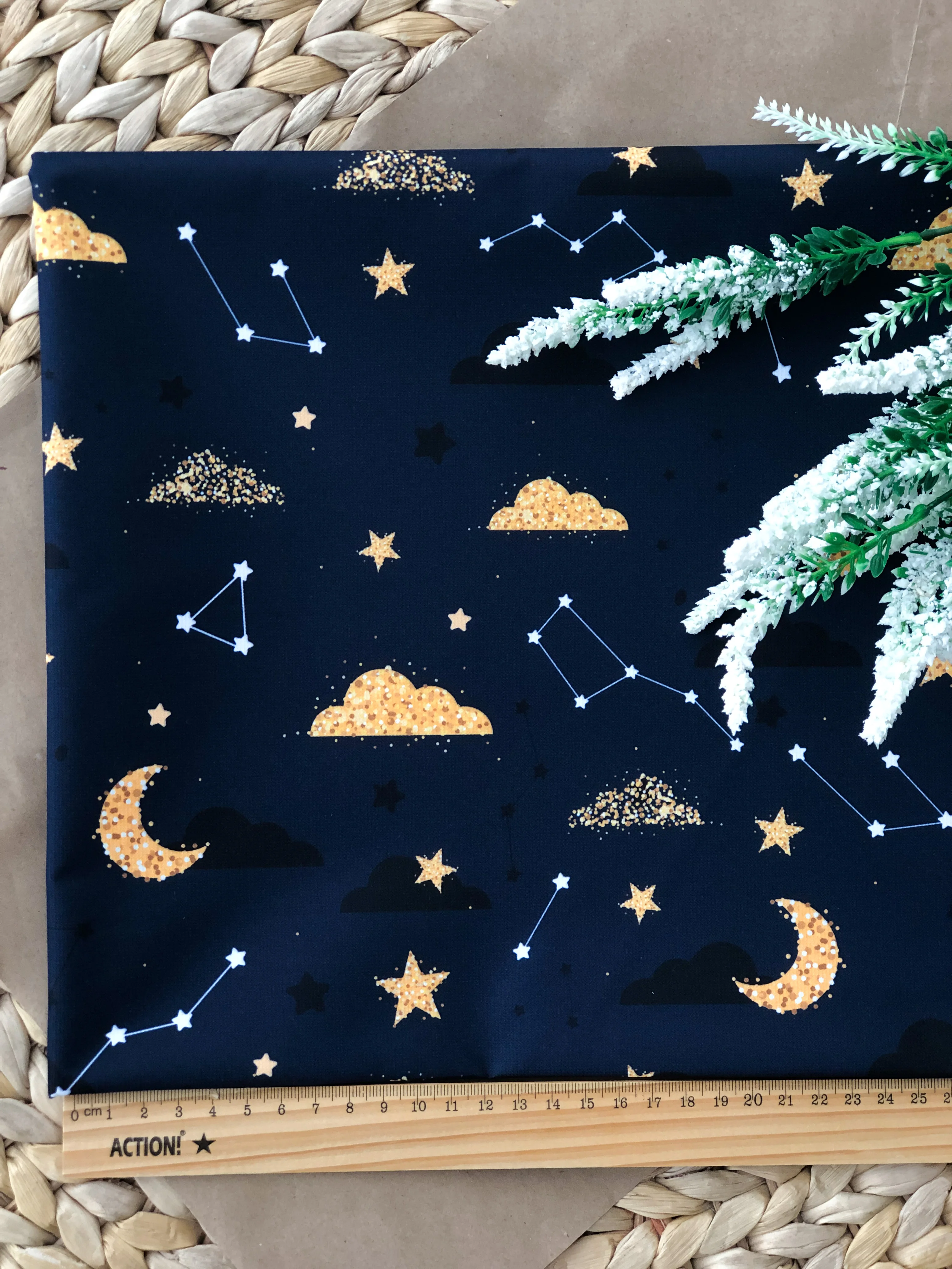 Synthetic Material Jacket Fabric 3000/3000 or 5000/5000 Repellent Windproof Breathable Membrane Printing Service