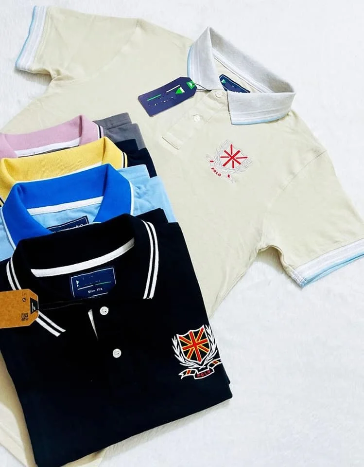 KIDS T-SHIRT SURPLUS GARMENTS MANUFACTURES MOQs 1021.1K stock MOQs 1021.5K stock