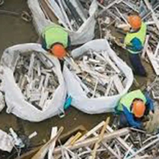 100% Clear Bottles Plastic Scrap /pet Bottle Scraps/plastic Scraps Cold And Hot Washed Bottle Flakes