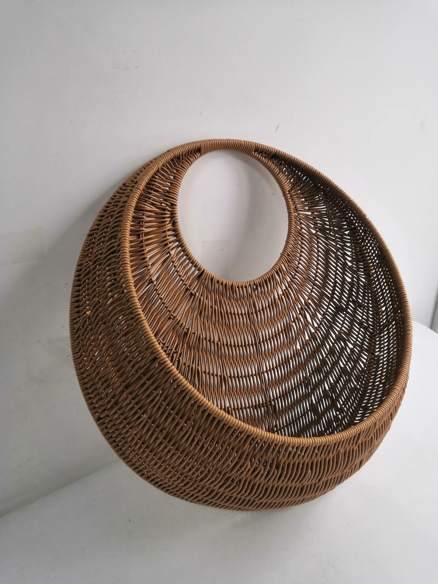 Rattan Handmade Fancy Chinese Supplier Natural Decorations Flower Hanging Basket