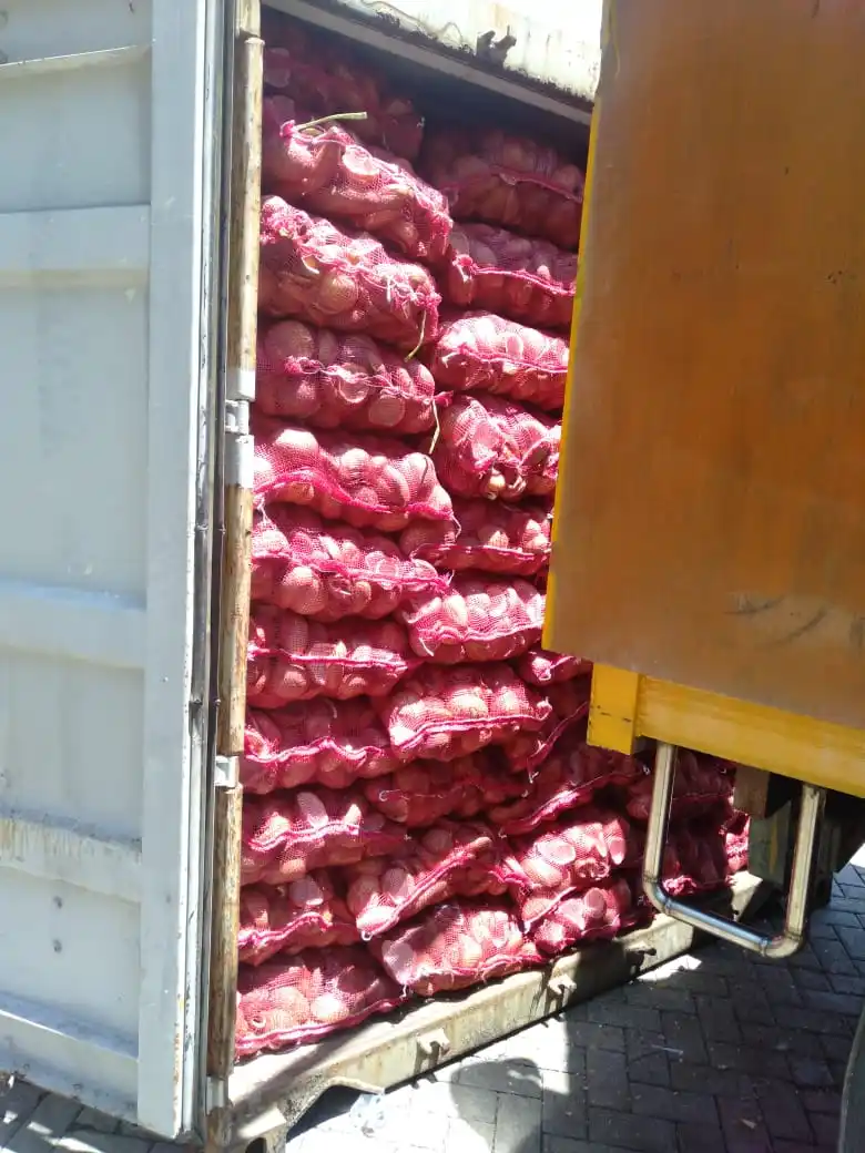Copra in container.jpg
