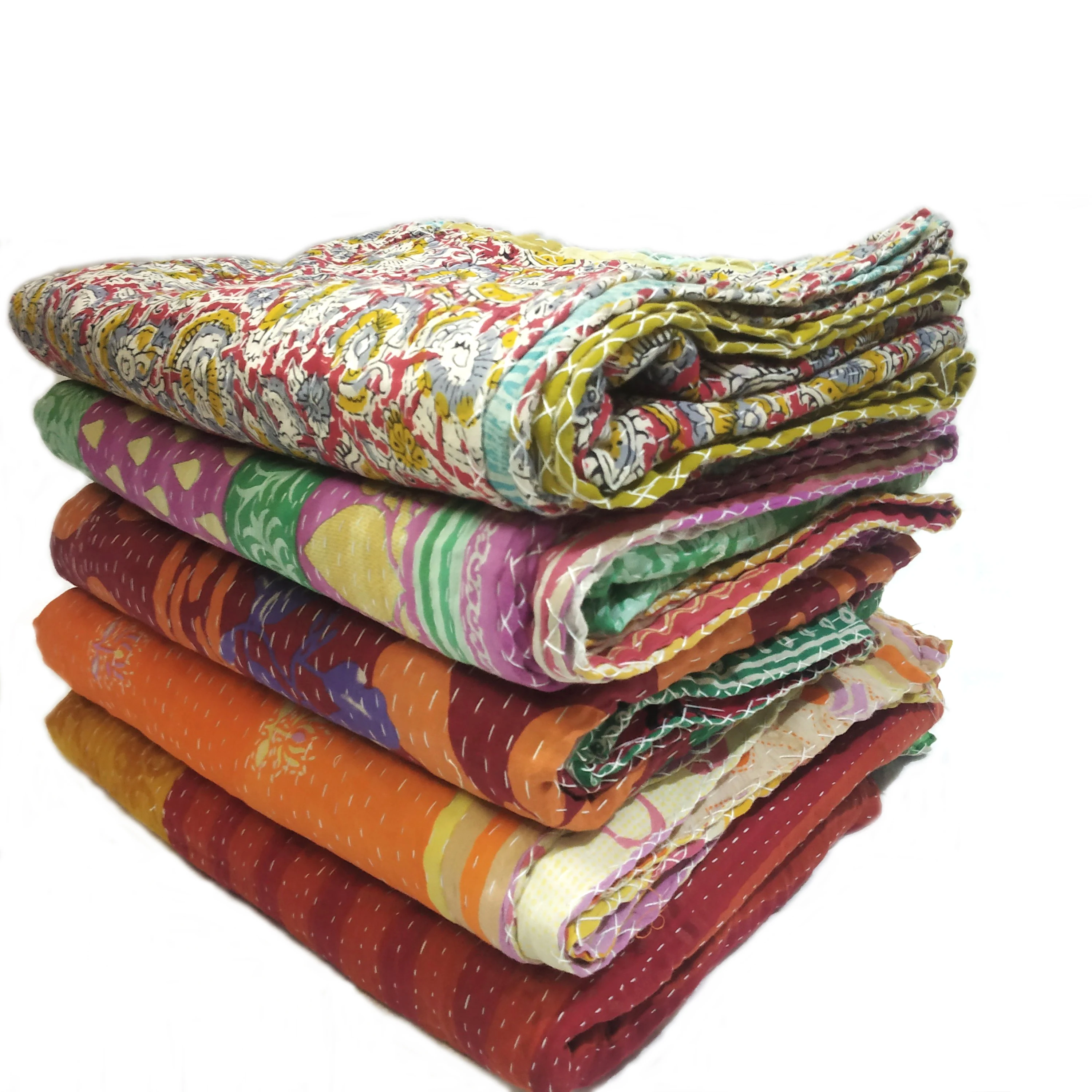 Винтажное одеяло Kantha Sari из переработанного материала лоскутное