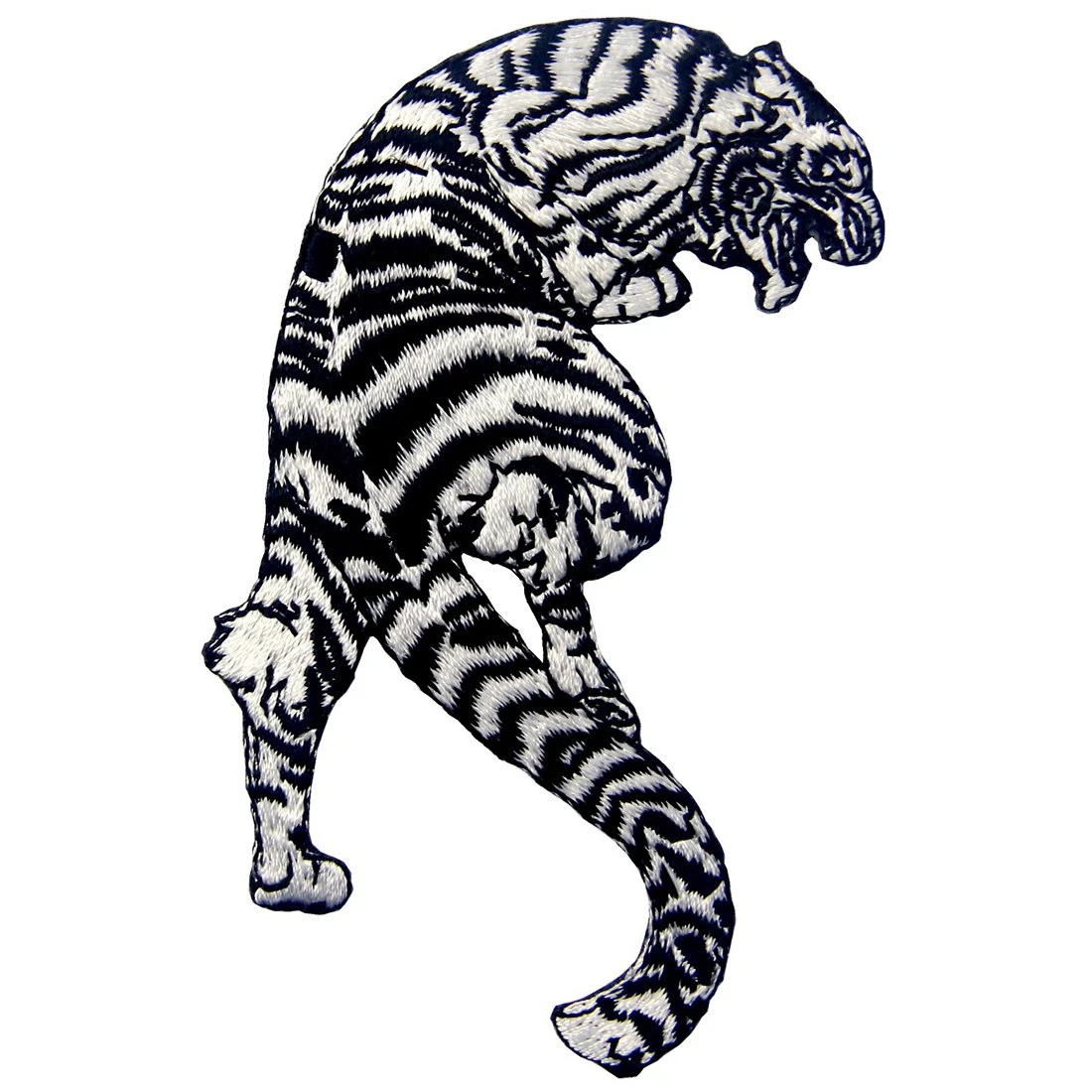 Manufacturer Quality Custom patches iron logo embroidery patch for clothing Tiger animal patches 3D