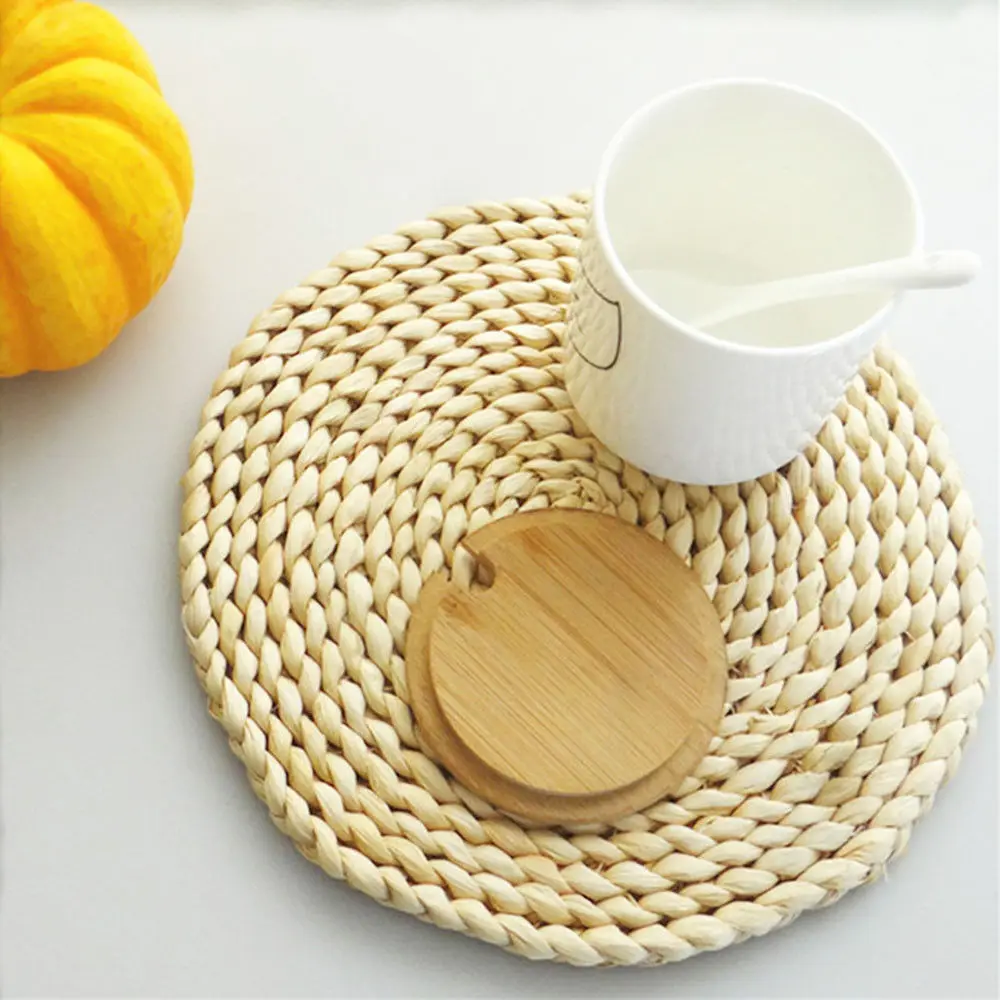 Round Hand Woven Water Hyacinth Rattan Placemat from VietNam