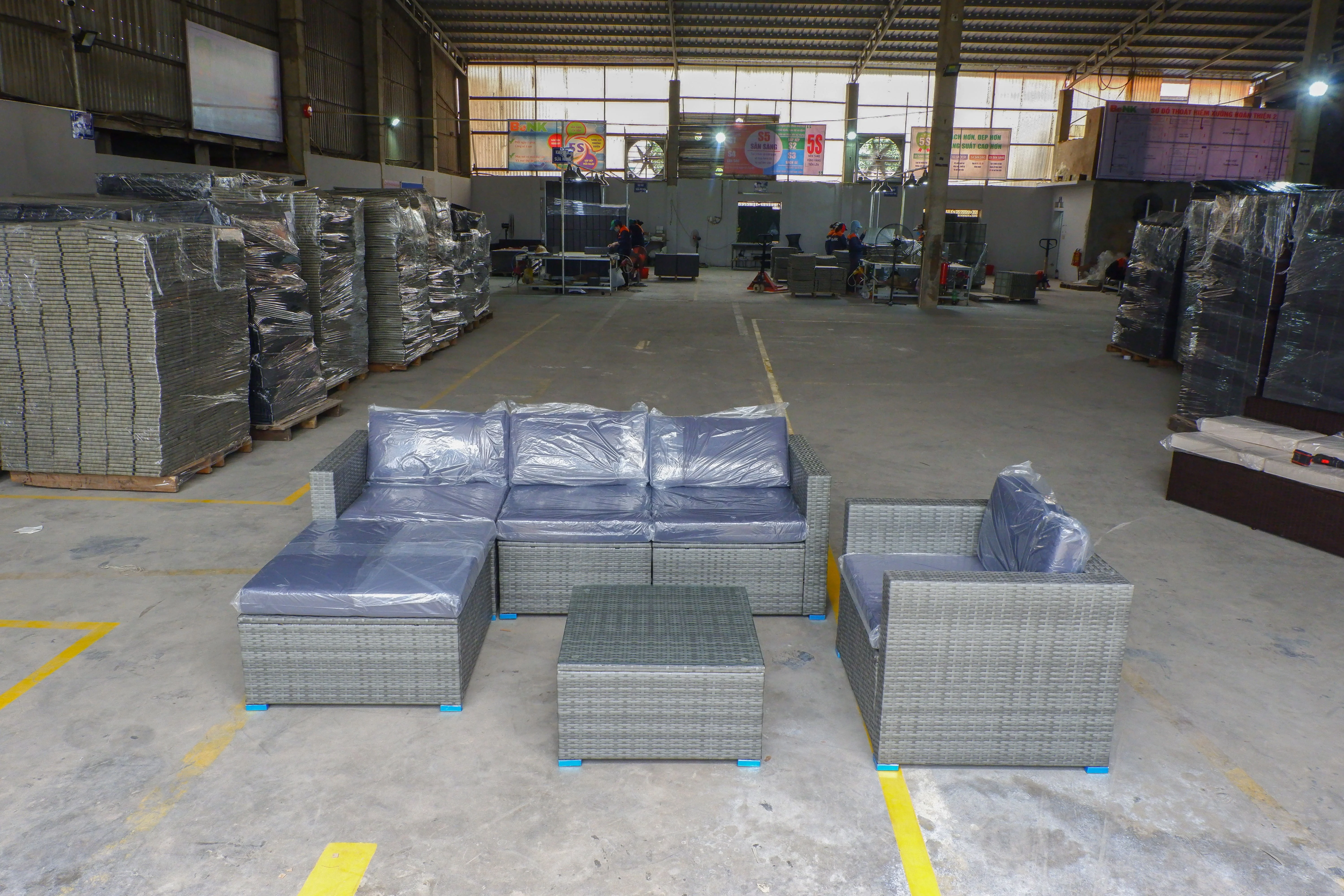 Made In Vietnam PE Rattan Wicker Sofa Sets For Garden Furniture Best Sale Wicker Furniture