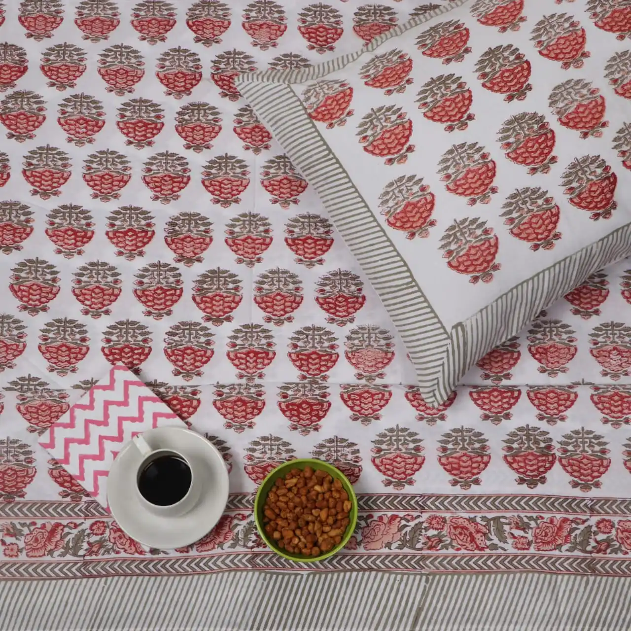 Indian Handcrafted Double Bed Sheet Cotton Fabric Hand block Printed Flower Design Bedsheet with Stock