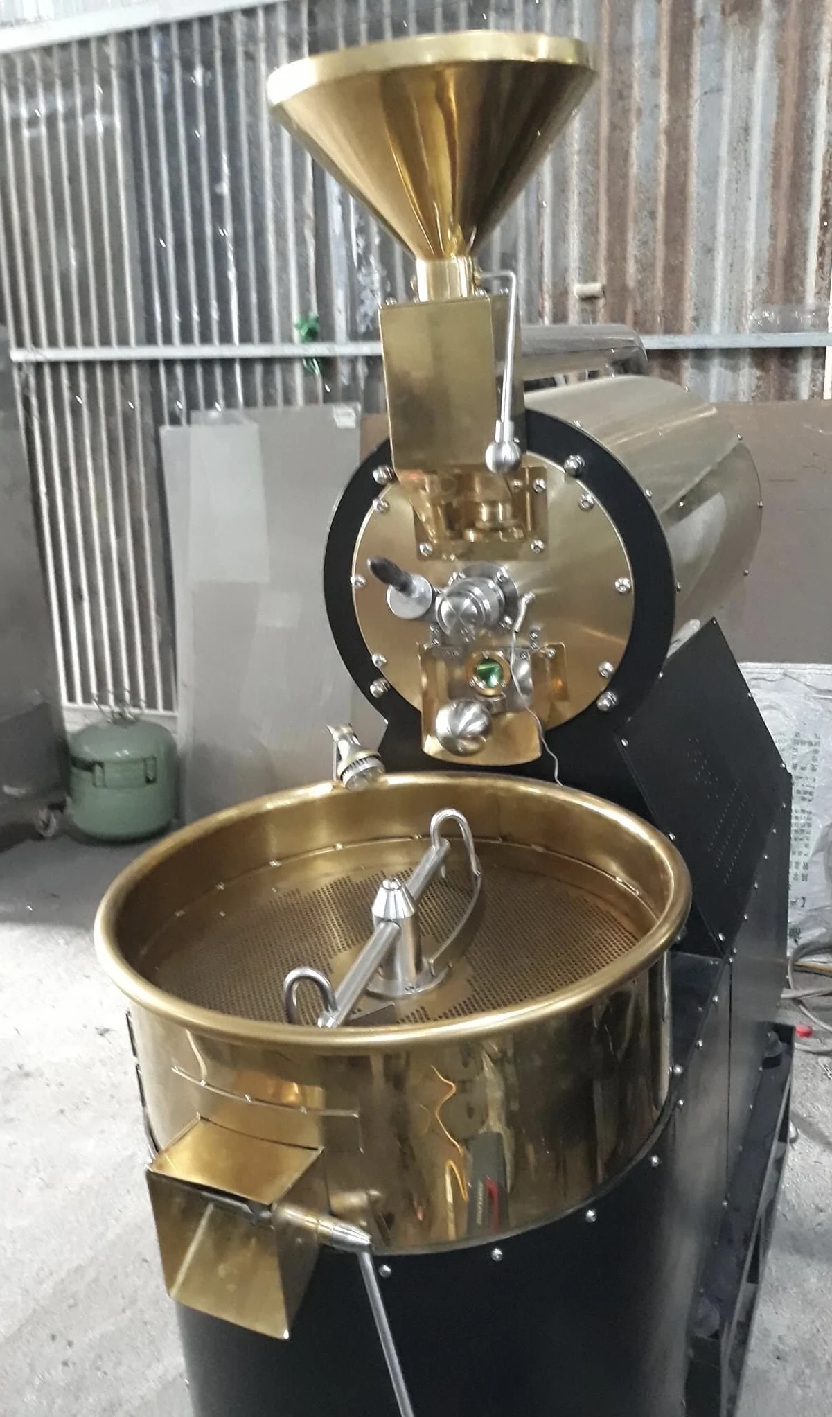low price quality coffee bean roaster machine 5kg to 120 kg made in Viet Nam