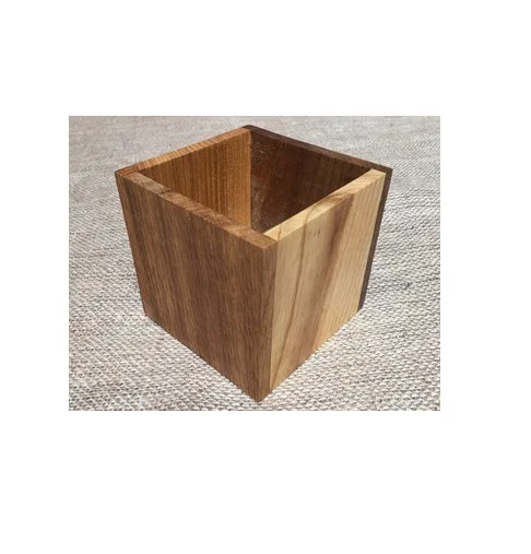 Wood pen holder and round shape and customized table top decorative use and polished with sale product