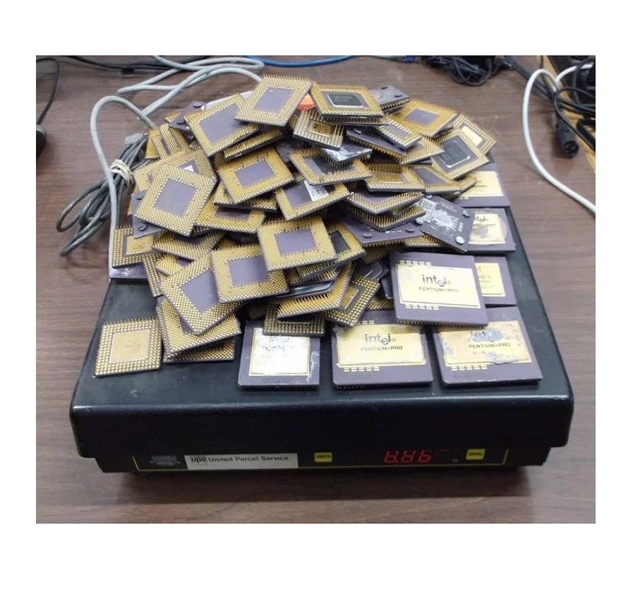 Gold plate Cpu Pins Scrap / Plated Processors Pins Scrap / Exporters India Intel Pentium Pro Ceramic CPU scraps