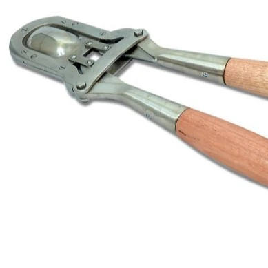 Veterinary Dehorning Cattle cutter Dehorner Horn Cutter With Handle, Best Quality Dehorner Other veterinary instrument by UAMED