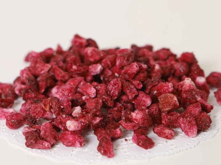 freeze dried pomegranate seeds