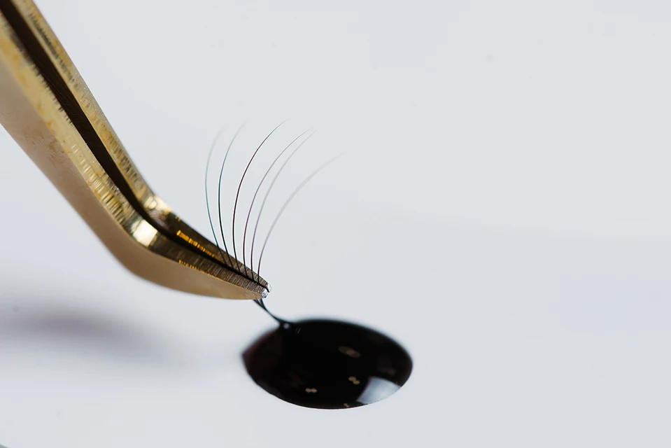 Volume Glue / Long Lasting Eyelash Extensions Glue / High quality Glue Korea