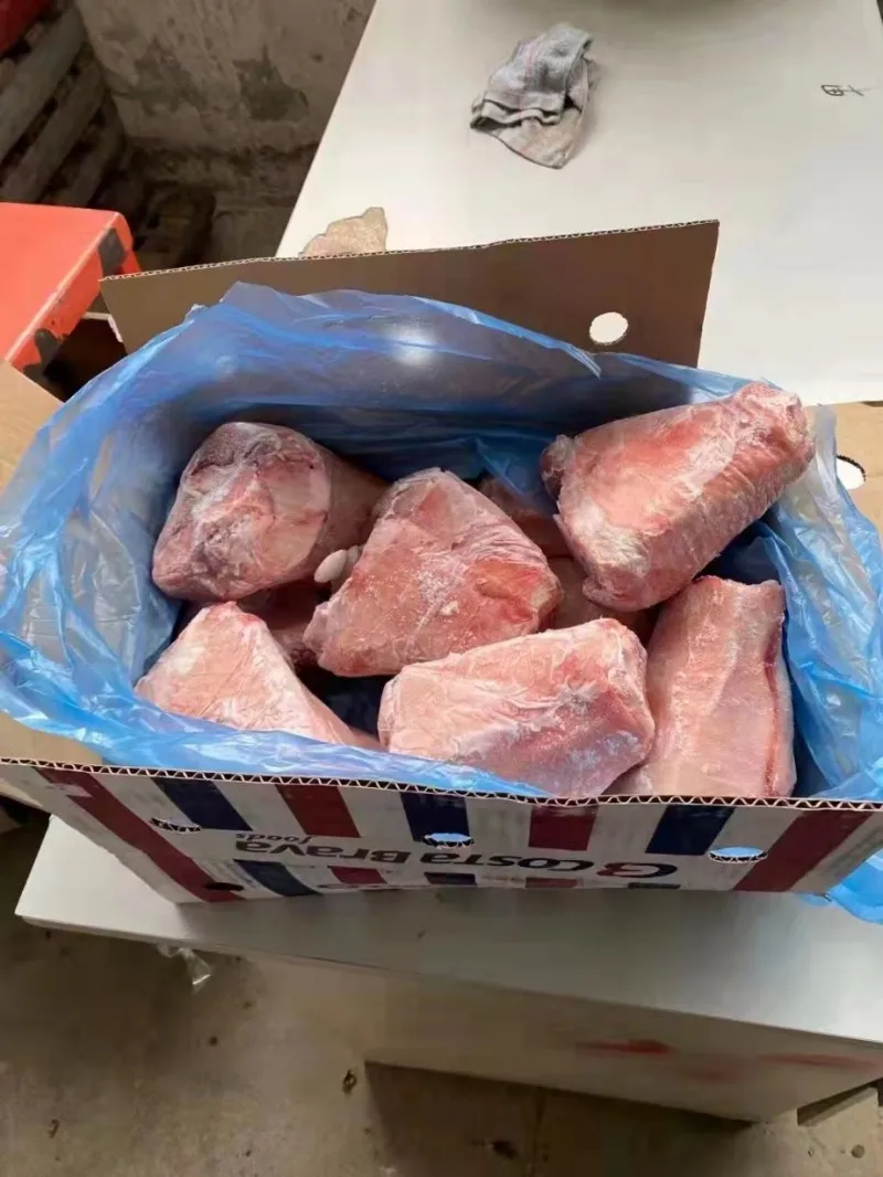 FROZEN PIG FEET PORK TROTTER OFFALS FROM BRAZIL