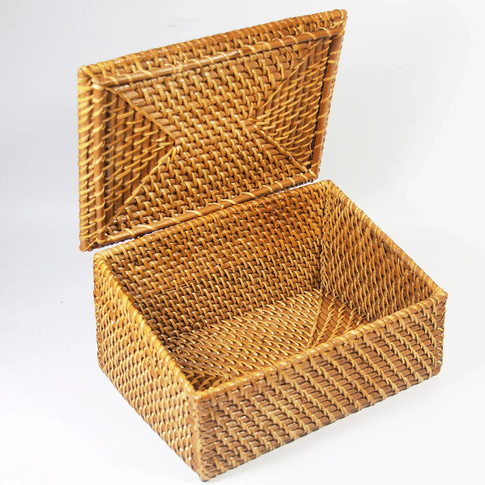 Cheap wholesale Rattan Basket Hand Woven Straw Rattan Box with Lid