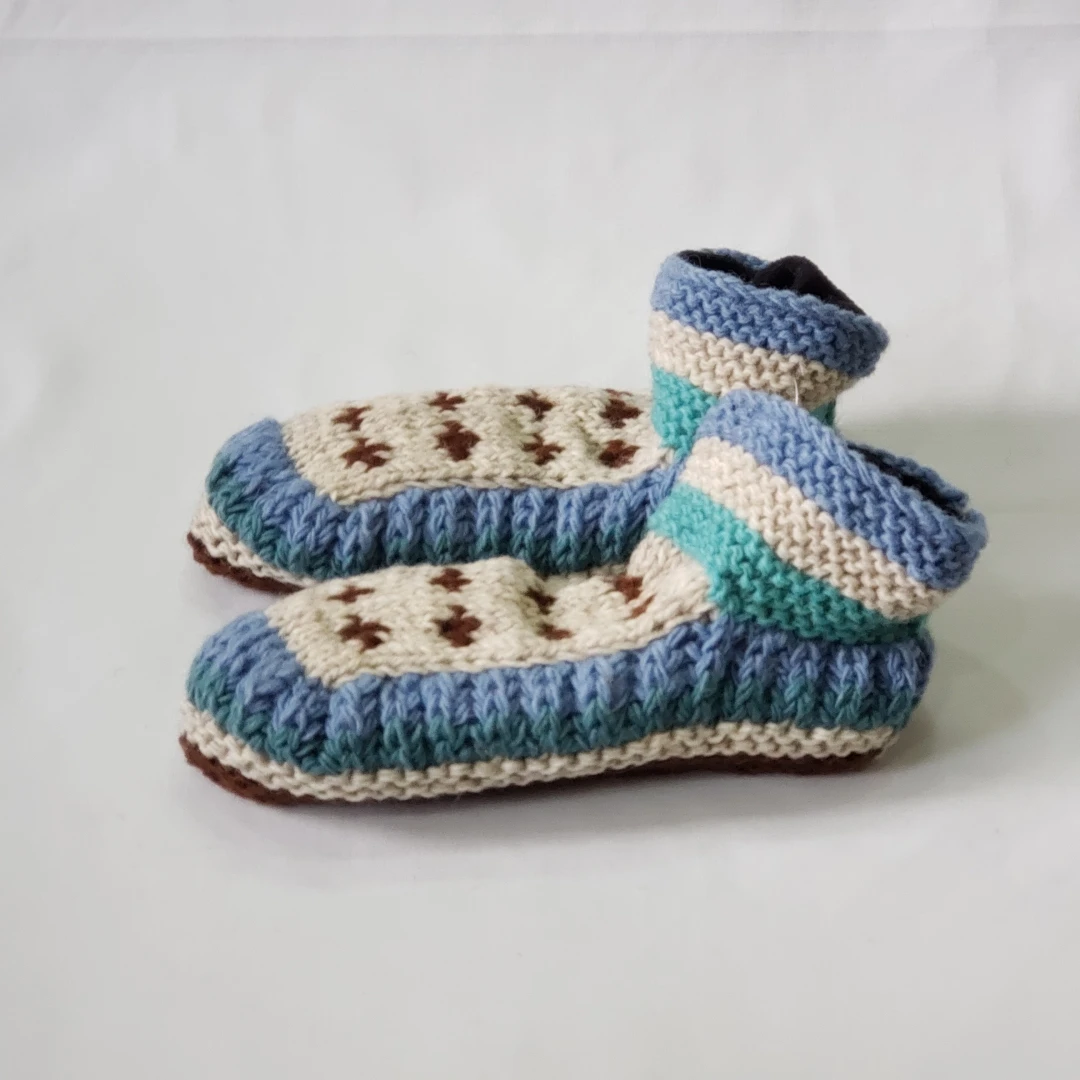 Casual Knit Sock Shoes Hand Knitted Women Indoor Slipper Shoes Socks Wool Hand Made In Nepal
