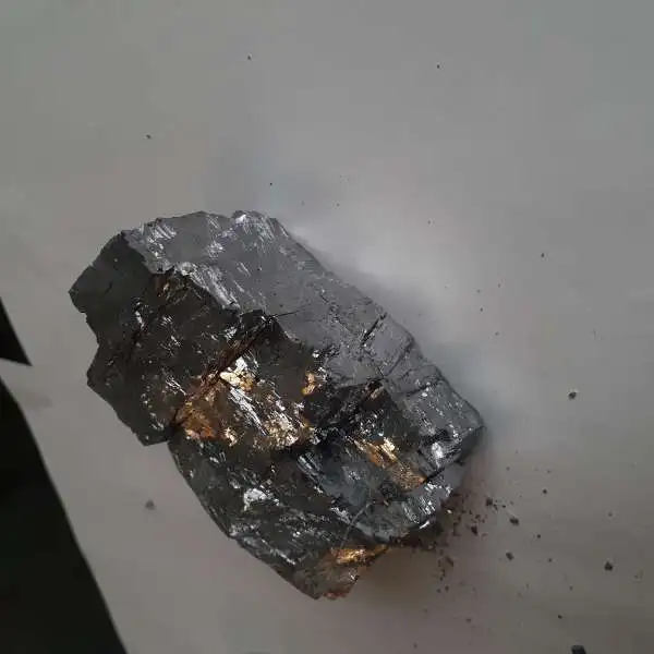 Натуральная свинцовая руда