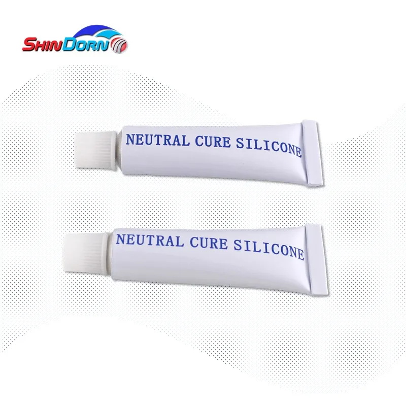 Небольшая трубка нейтральный прозрачный силиконовый клей