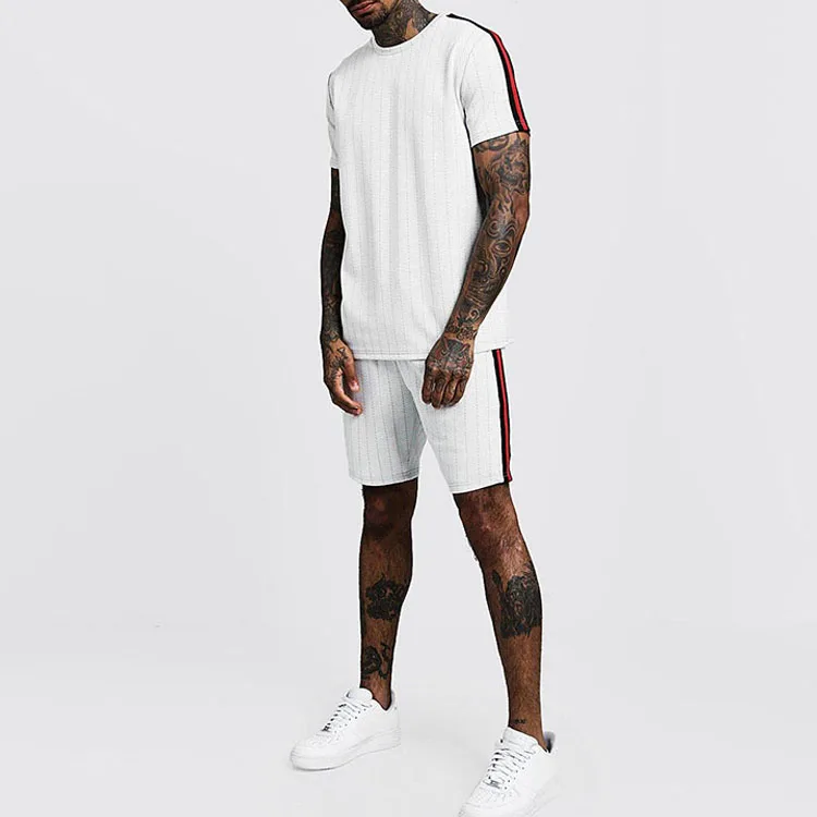 2022 summer popular men clothes 4colors formal two piece clothing European men 2 piece shorts set