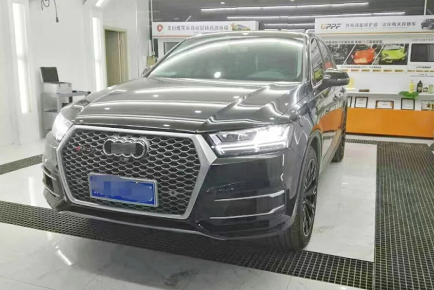 Automotive Parts Black Front Bumper Grille For Audi Q7 2016-2018 Upgrade Honeycomb Audi RSQ7 Grille