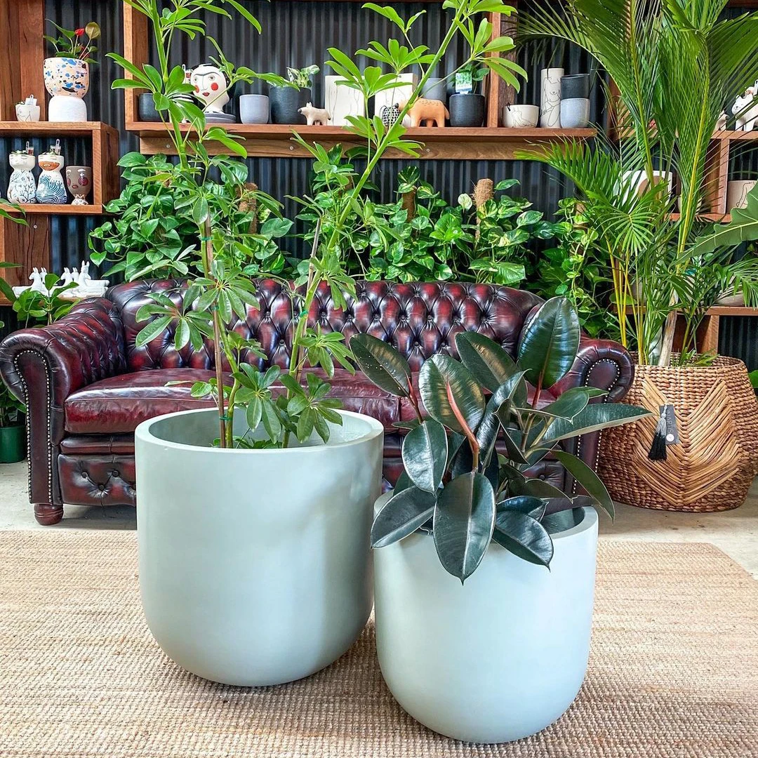 4 different size Large white pink concrete outdoor giant large size flower pot and planter for garden with good prices