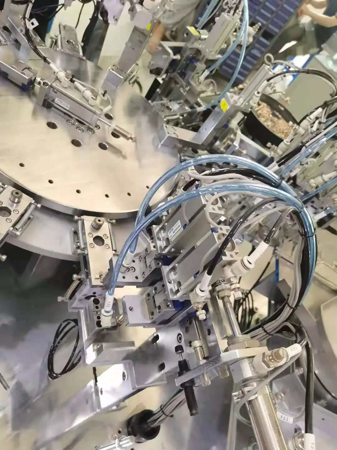 Защелкивающийся Температурный выключатель ВЫКЛ: 55C вкл: 40C клемма: 4,8*0,5 мм/180 градусов передвижной