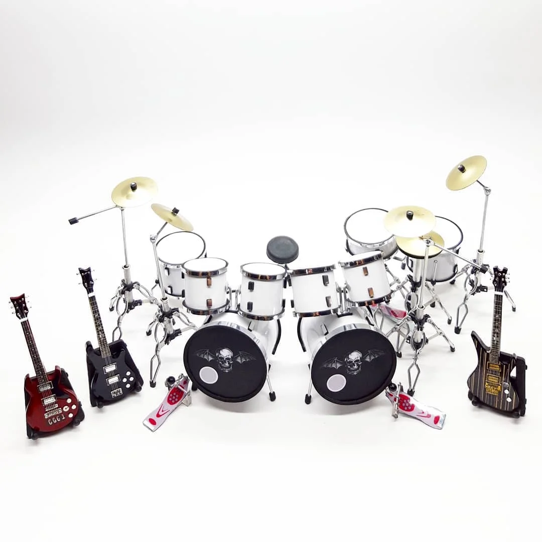 Miniature Guitar Slash & Drum Guns N Roses Model for action figure Toy 1/12 Scale