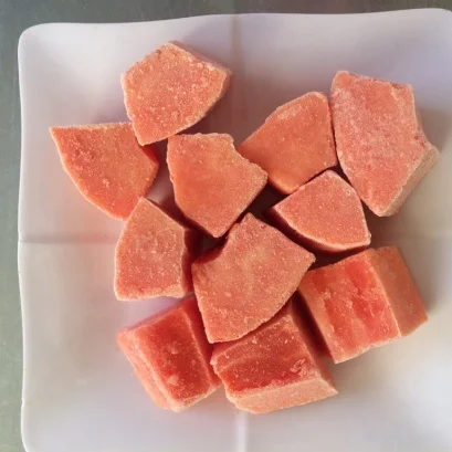 Frozen Fruit - Frozen papaya-  Papaya Cubes  from papaya fresh fruit -12 months shelflife