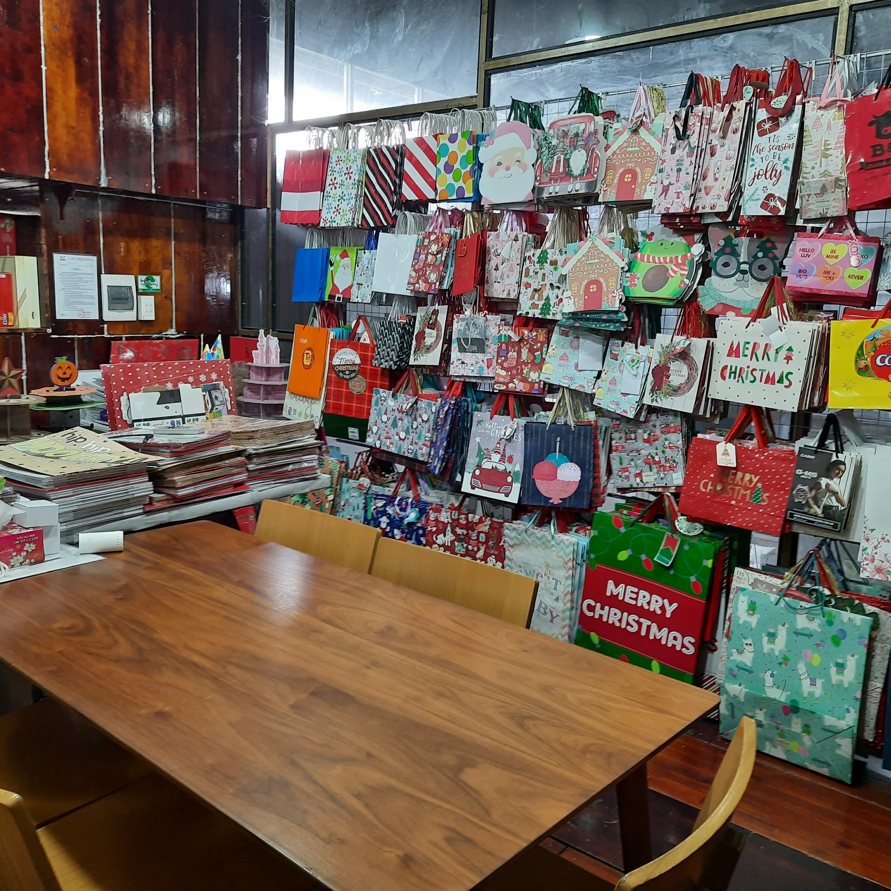 Проверка завода в Вьетнаме Бинь дуон для упаковки бумаги, проверка третьей стороной