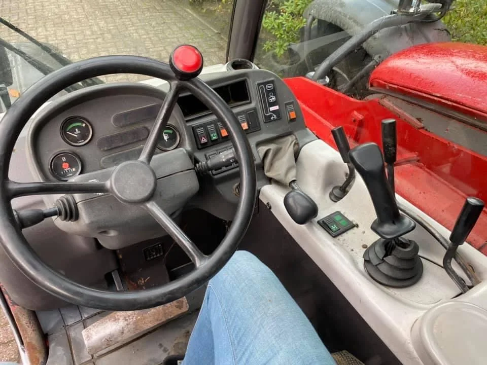 2011 Manitou MRT 3050