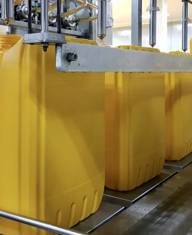 
3.0 RED Color 20LITRE Palm Oil 12MONTHS Blended Refined Premium Cooking Oil in Jerrycans 