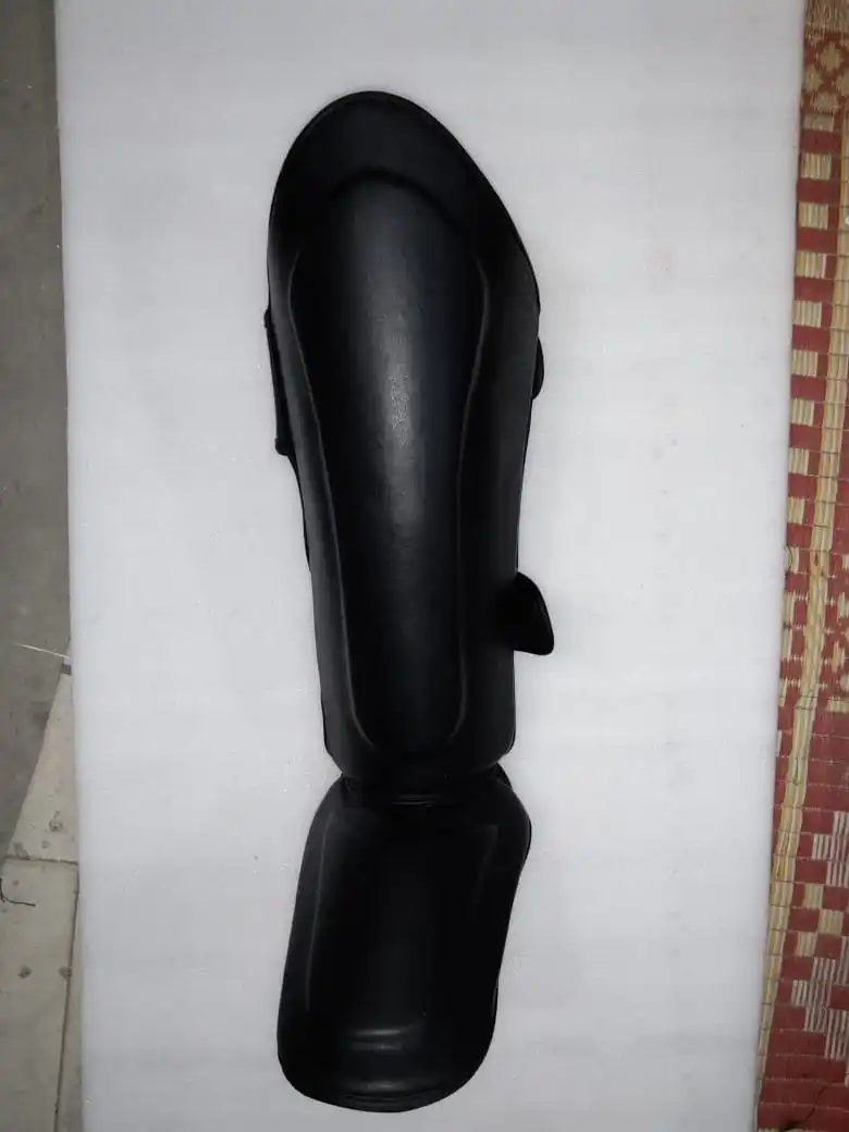 High Quality Low MOQ Muay Thai Custom Shin Guards Kick Boxing Shin Pad Special Quality Shin Guard