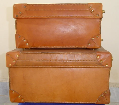 Suitcase Luggage Bag | Retro Vintage Model | 100% Cow Leather | Tan color | Gym Fitness Training Decoration