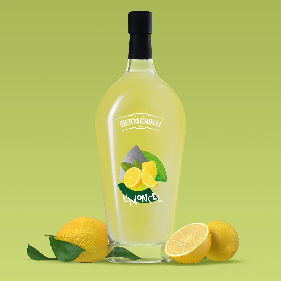 
Made in Italy Lemon Liqueur Limoncel 700ml Glass Bottle 