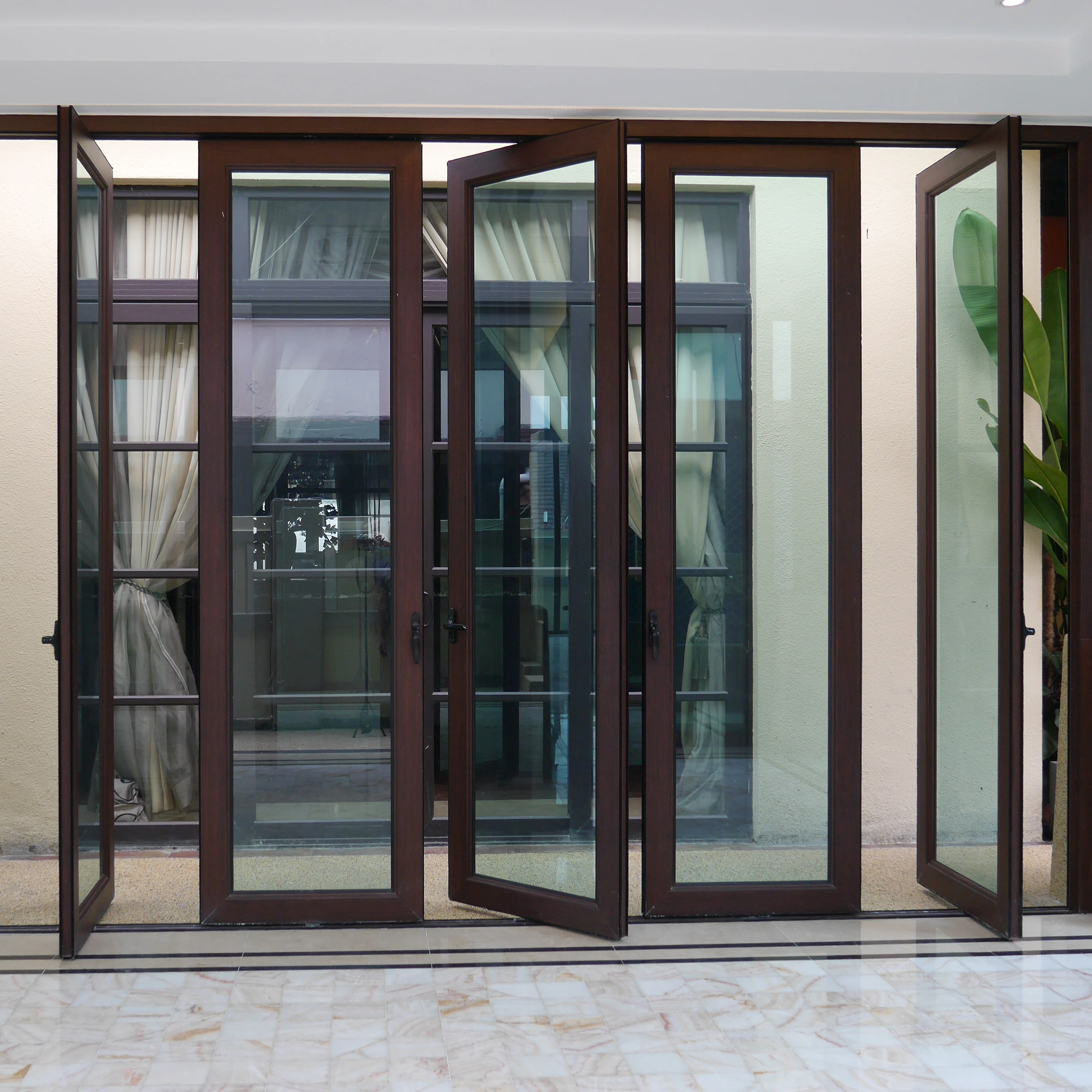 First in the World Concept New Idea Aluminum Frame Customize 360 Degree Rotatable Movable Glass Door Partition Pivot Door
