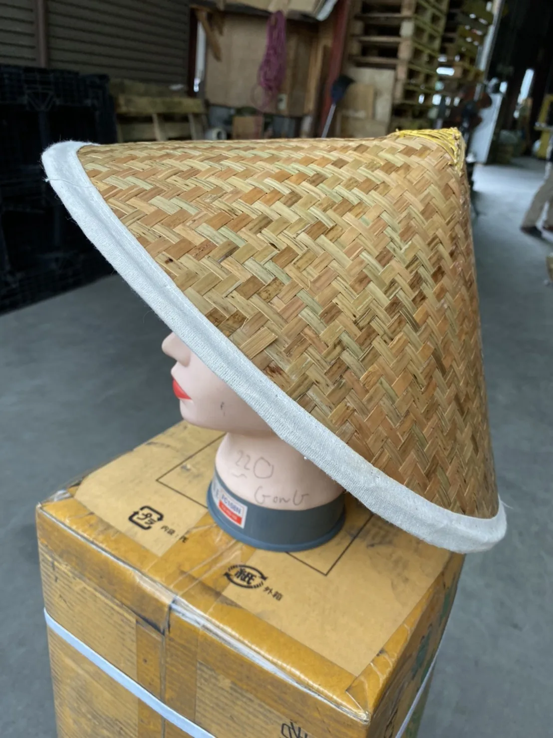 Экологически чистая биоразлагаемая уникальная ручная работа вьетнамская Бамбуковая Шляпа