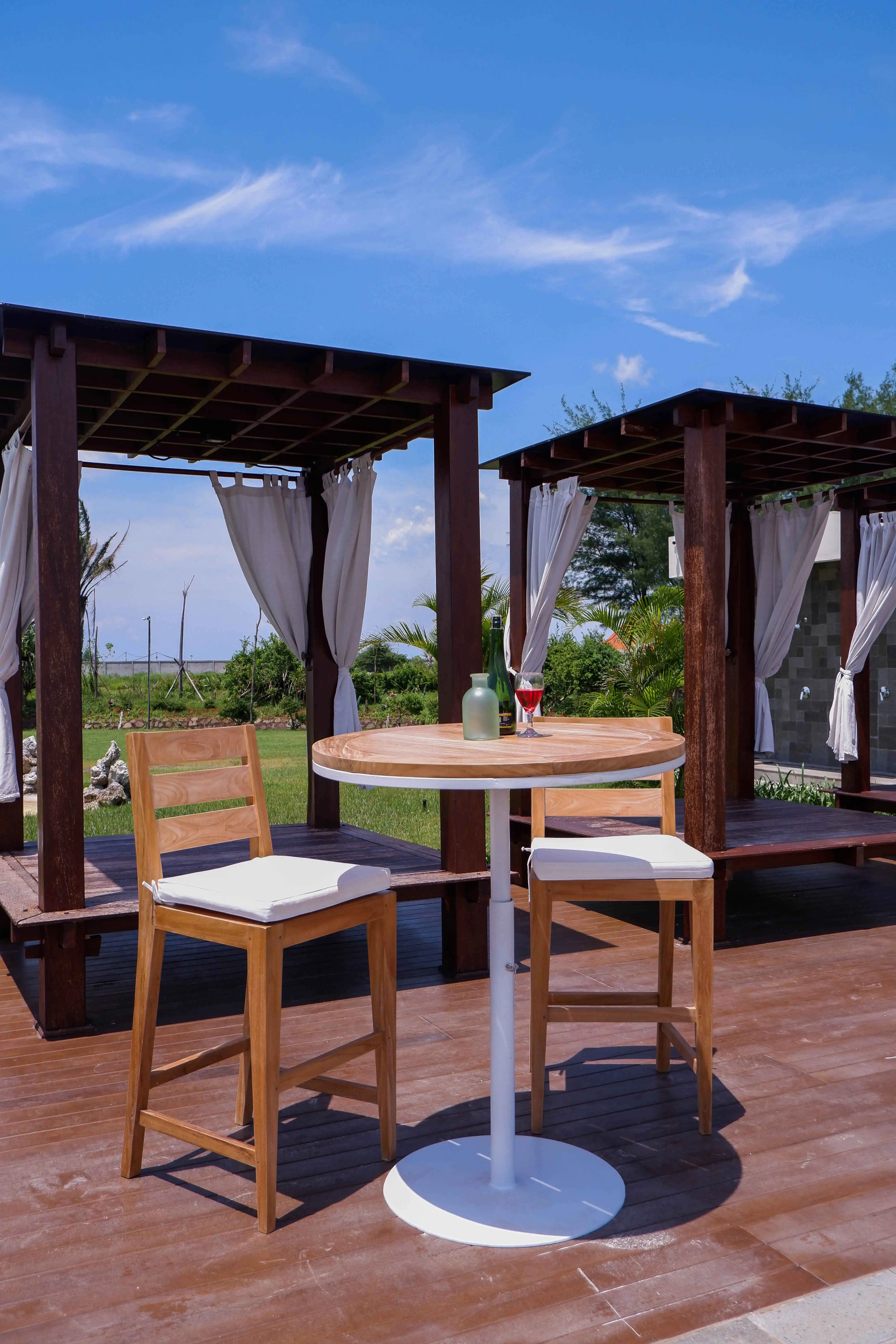 Good Quality Cattalina Bar Chair teak wood Furniture