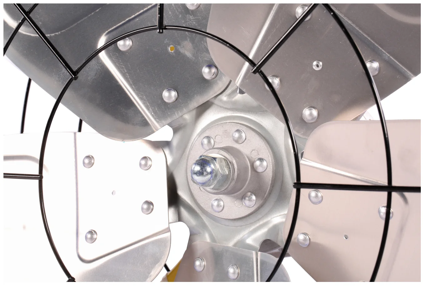 Вентиляторы системы управления интернет-вещами для домашней птицы