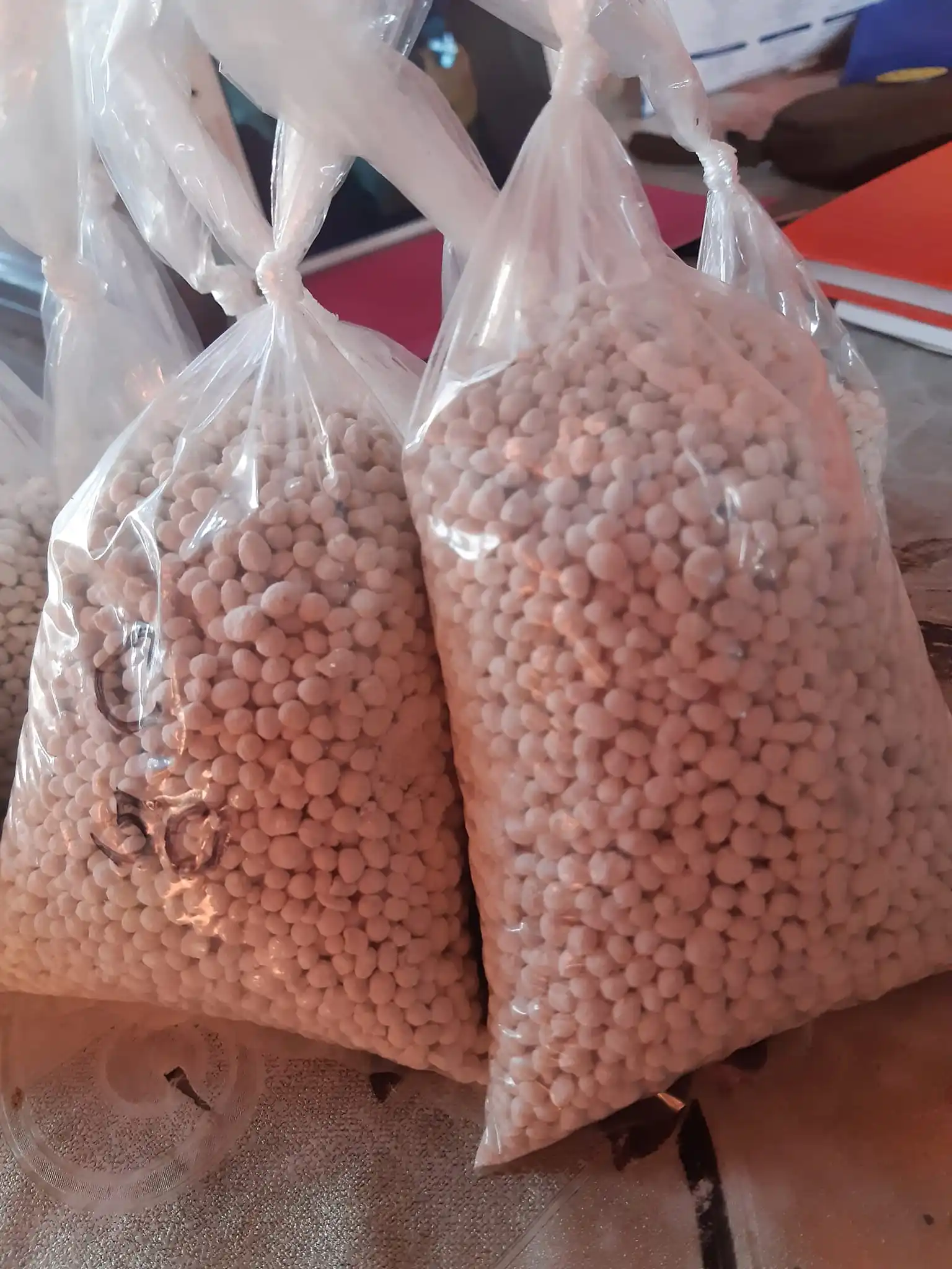 Urea Agricultural Humic Acids Fertilizer NPK Factory Cheap Price