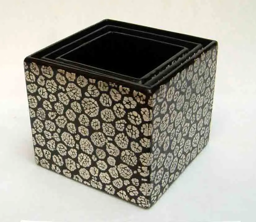 
Set of 3 square egg-cell containers, Vietnam handicrafts, suitable for houseware, home-decor, tableware, kitchenware. 