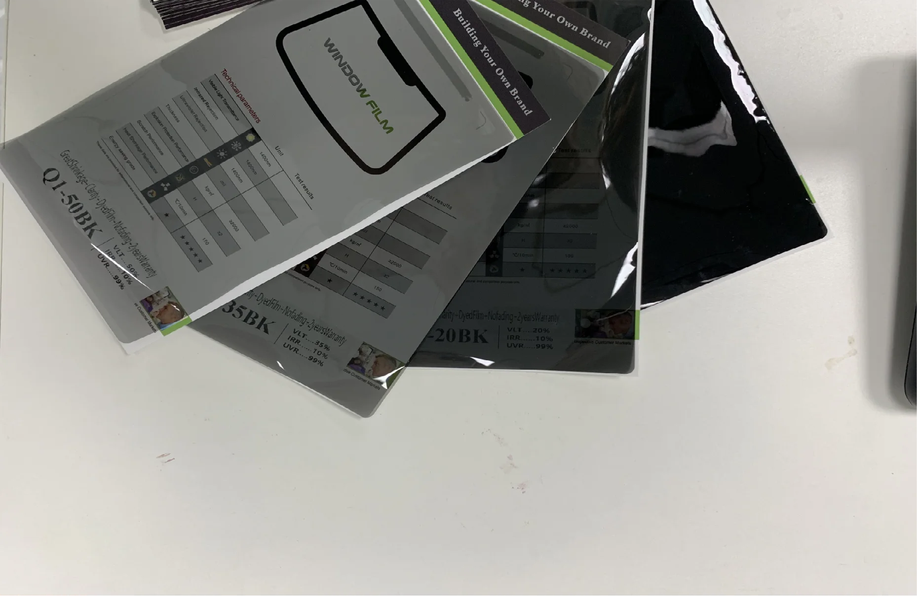  Zsmell низкая цена автомобильная оконная пленка 05-80% VLT углеродная окрашенная хорошая усадка УФ-стойкая Солнечная Оконная Пленка тонированная для автомобильного стекла