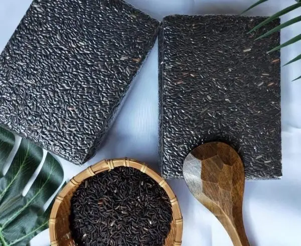 Organic black brown rice, high quality Vietnamese goods, best seller in 2021