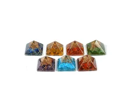 Natural 7 chakra Pyramid Orgone for Vaastu and Healing stone therapy gems study positive energy whole sale