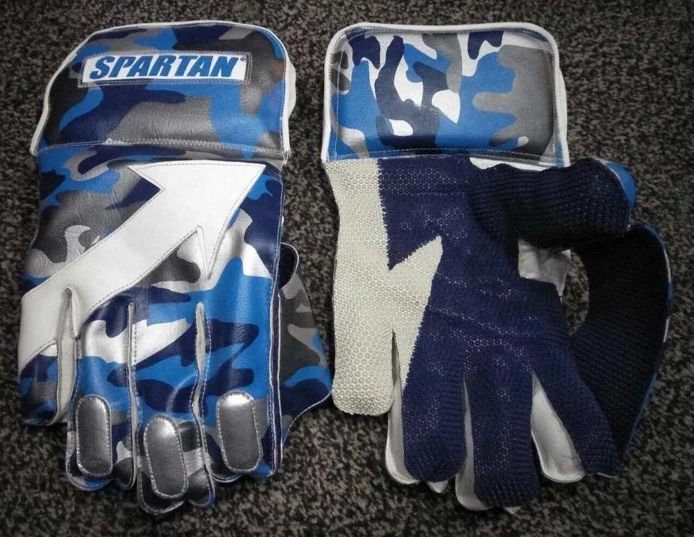 
CRICKET WICKET KEEPING GLOVES 