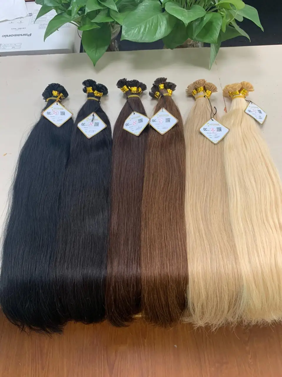 Luxshinehair  Keratin itip bonding natural wavy full ends Brazilian Virgin Human Hair Cuticle Aligned from Laura