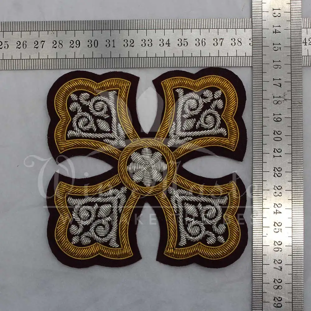 Best Sale embroidered vestments crosses