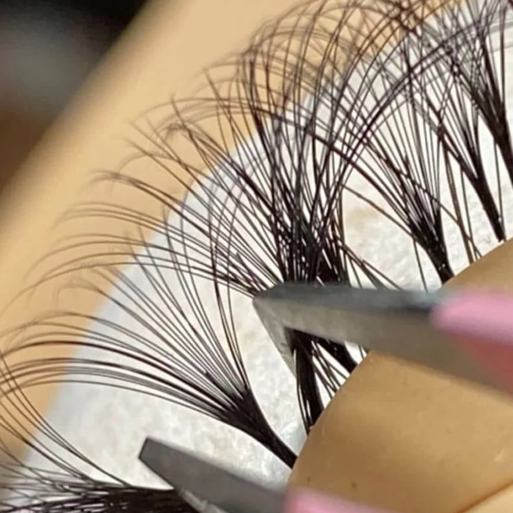 Private label korean premade loose fans eyelash high quality handmade loose volume fans eyelash extension vendors