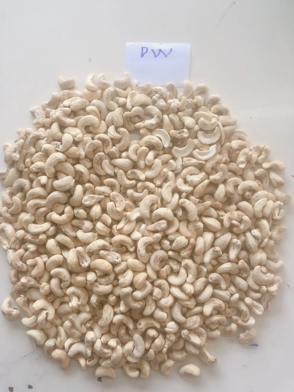 Vietnam Cashew nut ww240/ ww320/ ws/ lp 100% natual cashew nuts high quality cashew w320